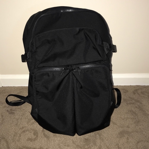 lululemon assert backpack 30l